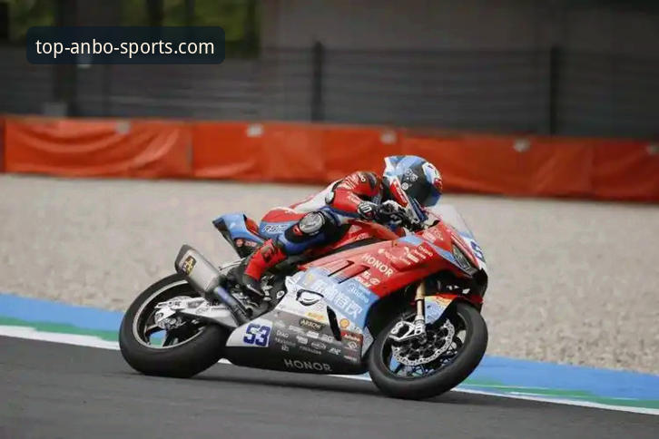 世界超级摩托车锦标赛匈牙利站观赛指南：在安博体育平台解锁赛道激情